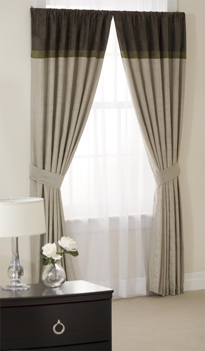 Двухцветные шторы под цвет мебели