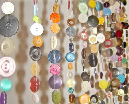 Шторы из пуговиц