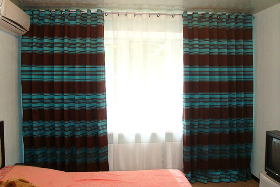 Шторы в горизонтальную полоску