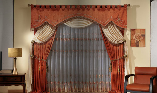 Шторы с ламбрекеном